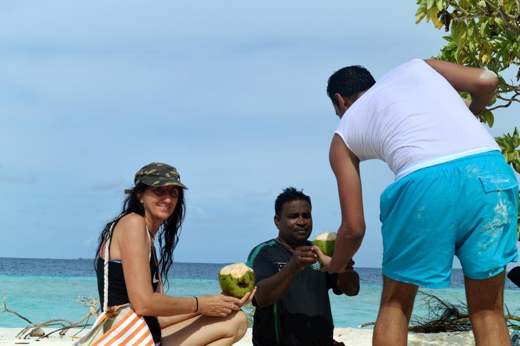 Village Life Maldives Maamendhoo Exterior photo